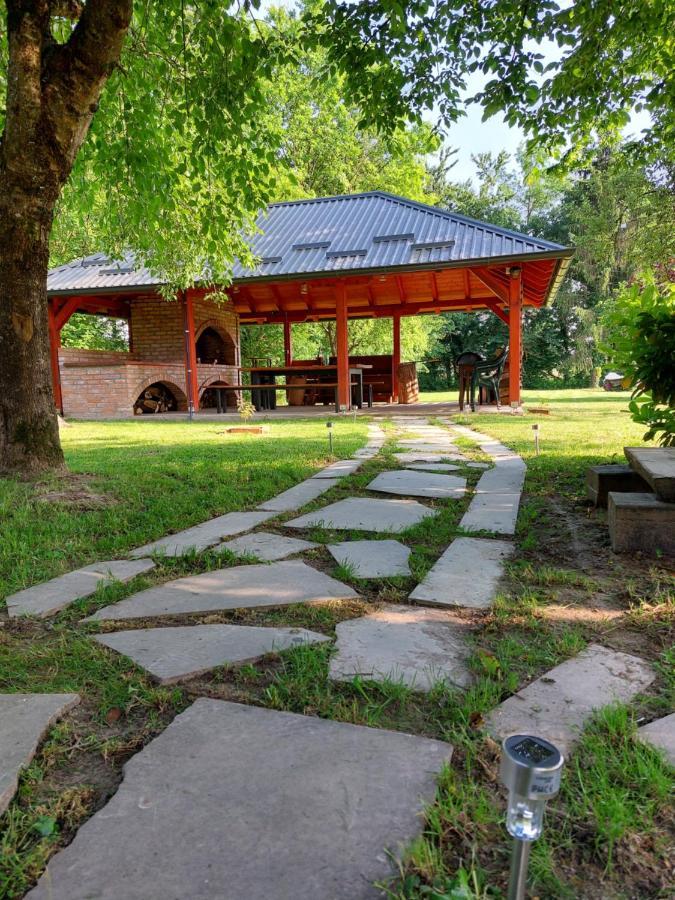 Villa House Kupa Mb à Petrinja Extérieur photo